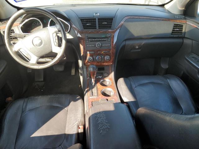 Photo 8 from auction – 2010 CHEVROLET TRAVERSE L with VIN 1GNLRFED8AJ244676