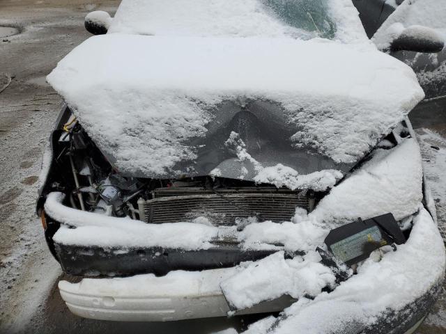 Photo 11 from auction – 2003 FORD FOCUS with VIN 3FAFP37363R190324