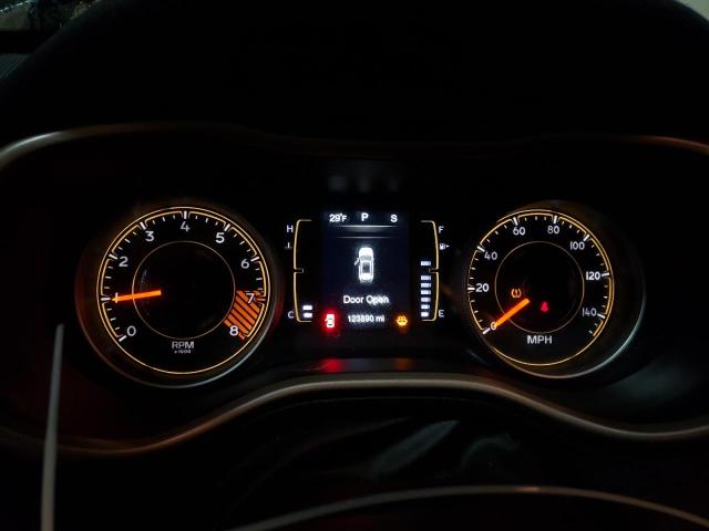 Photo 9 from auction – 2015 JEEP CHEROKEE S with VIN 1C4PJLAB8FW612451