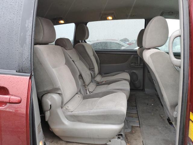 Photo 11 from auction – 2010 TOYOTA SIENNA CE with VIN 5TDKK4CC7AS310368