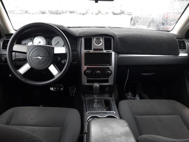 Photo 8 from auction – 2010 CHRYSLER 300 TOURIN with VIN 2C3CA4CD8AH105015