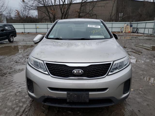 Photo 5 from auction – 2014 KIA SORENTO LX with VIN 5XYKTCA69EG545345