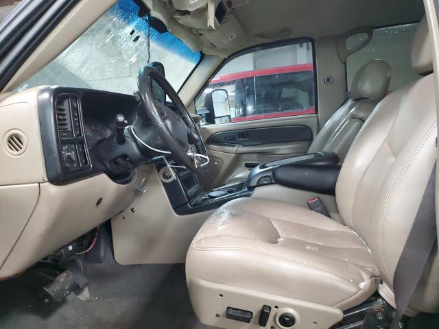 Photo 7 from auction – 2004 CHEVROLET AVALANCHE with VIN 3GNEK12T84G130453