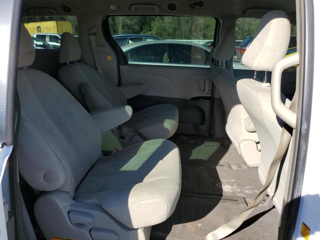Photo 11 from auction – 2012 TOYOTA SIENNA BAS with VIN 5TDKA3DC7CS012451