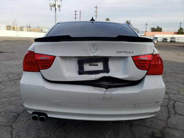 Photo 6 from auction – 2011 BMW 328 I SULE with VIN WBAPH5C50BA441780
