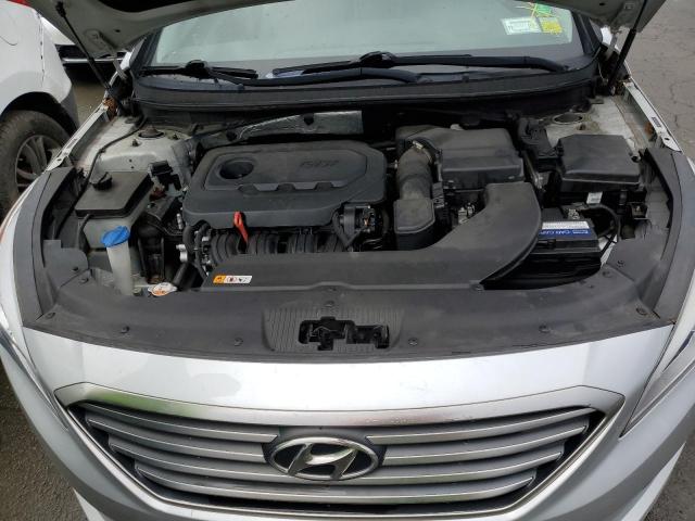 Photo 11 from auction – 2015 HYUNDAI SONATA SE with VIN 5NPE24AF9FH157676