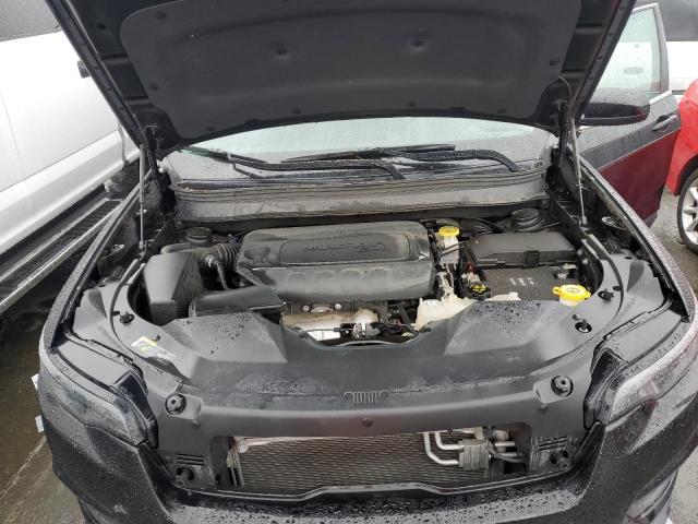 Photo 12 from auction – 2019 JEEP CHEROKEE L with VIN 1C4PJLCB0KD488405