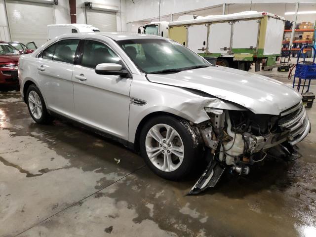 Photo 4 from auction – 2016 FORD TAURUS SEL with VIN 1FAHP2H82GG128087