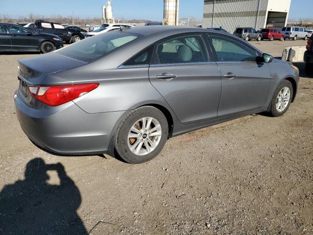 Photo 3 from auction – 2013 HYUNDAI SONATA GLS with VIN 5NPEB4AC0DH674061