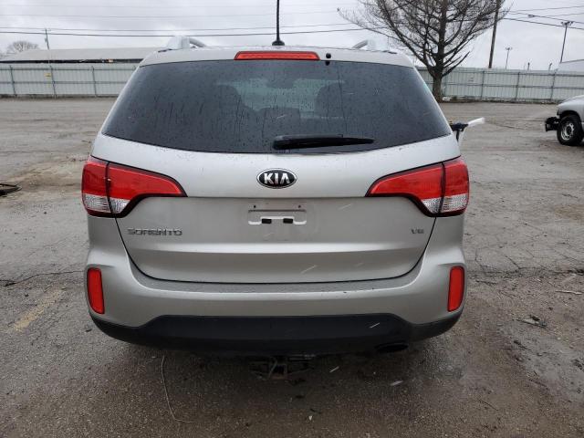 Photo 6 from auction – 2015 KIA SORENTO LX with VIN 5XYKTDA77FG654175