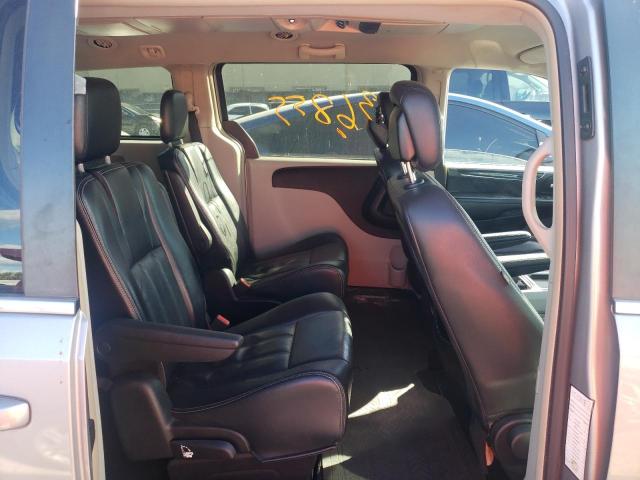 Photo 10 from auction – 2013 CHRYSLER TOWN & COU with VIN 2C4RC1BG0DR638100