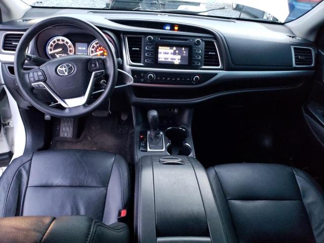 Photo 8 from auction – 2015 TOYOTA HIGHLANDER with VIN 5TDBKRFH4FS165446