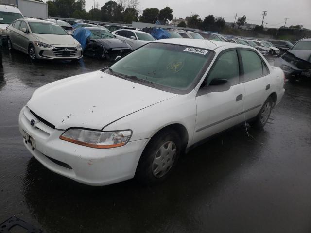 HONDA ACCORD DX 2000 with VIN JHMCF8646YC000307 - Photo from auction