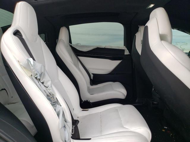 Photo 11 from auction – 2018 TESLA MODEL X with VIN 5YJXCBE21JF109596