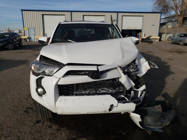 Photo 5 from auction – 2018 TOYOTA 4RUNNER SR with VIN JTEBU5JR7J5534801