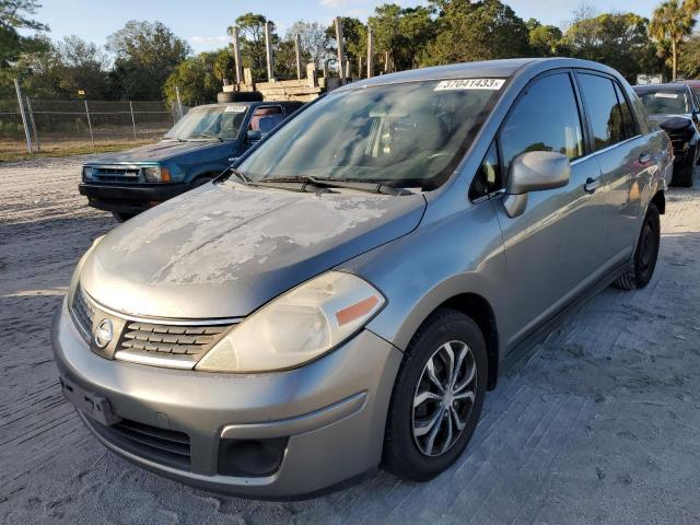 NISSAN VERSA S 2007 with VIN 3N1BC11E07L438369 - Photo from auction