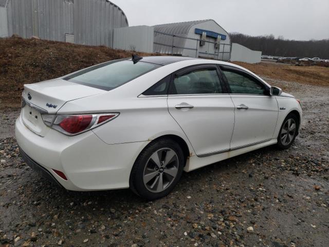 Photo 3 from auction – 2011 HYUNDAI SONATA HYB with VIN KMHEC4A43BA007300
