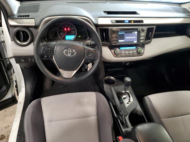 Photo 8 from auction – 2015 TOYOTA RAV4 XLE with VIN JTMRFREV1FD158993