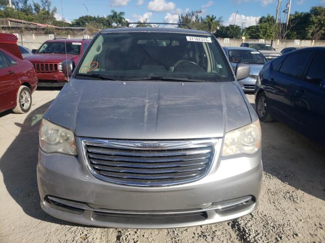 Photo 5 from auction – 2013 CHRYSLER TOWN & COU with VIN 2C4RC1BG0DR638100
