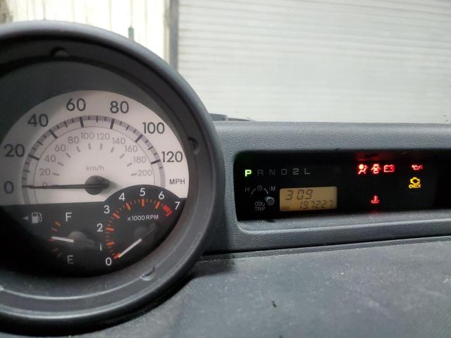 Photo 9 from auction – 2005 TOYOTA SCION XB with VIN JTLKT324750185998