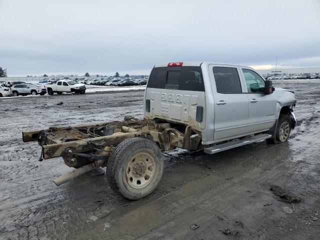 Photo 3 from auction – 2019 CHEVROLET SILVERADO with VIN 1GB4KWCG7KF232848