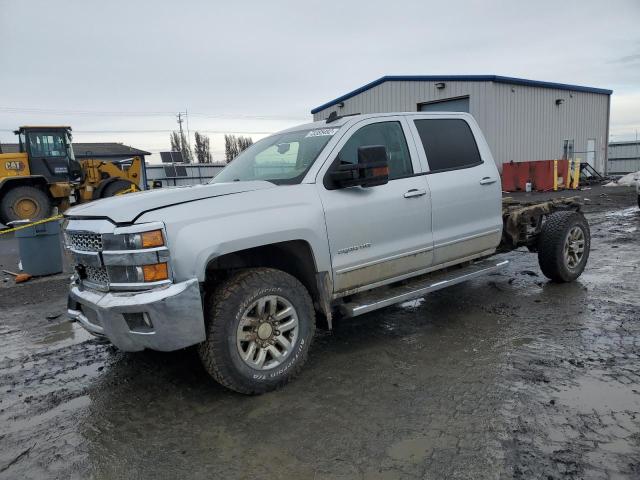 CHEVROLET SILVERADO 2019 with VIN 1GB4KWCG7KF232848 - Photo from auction