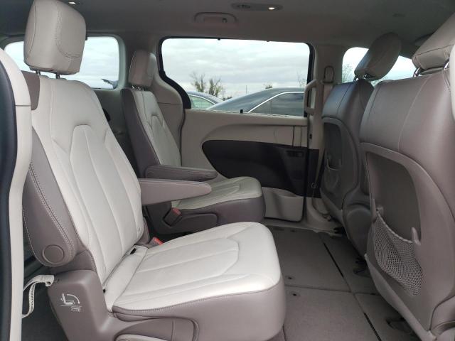 Photo 11 from auction – 2017 CHRYSLER PACIFICA T with VIN 2C4RC1BG5HR703948