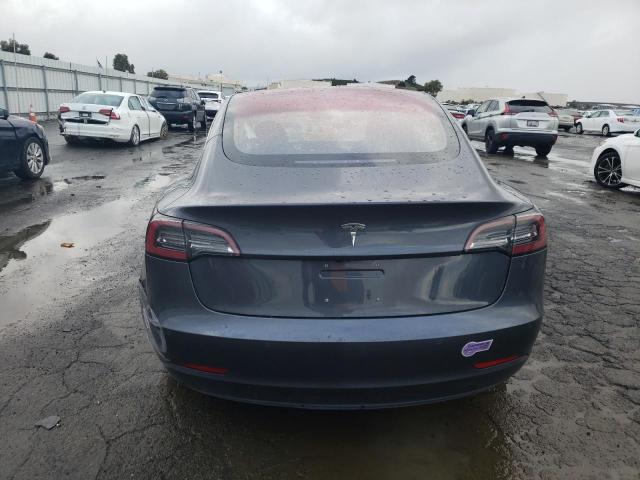 Photo 6 from auction – 2018 TESLA MODEL 3 with VIN 5YJ3E1EA1JF021660