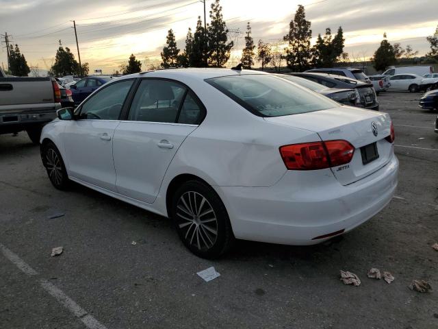 Photo 2 from auction – 2012 VOLKSWAGEN JETTA SEL with VIN 3VWLP7AJ3CM366929