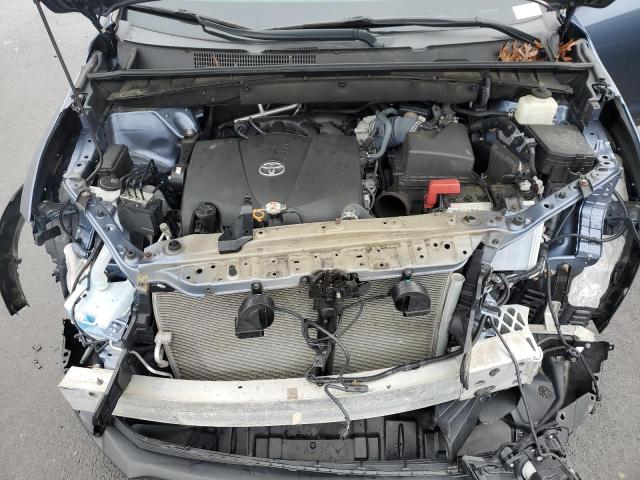 Photo 12 from auction – 2018 TOYOTA HIGHLANDER with VIN 5TDJZRFH5JS857182