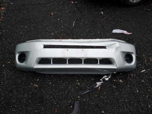 Photo 13 from auction – 2004 TOYOTA RAV4 with VIN JTEGD20V440029108