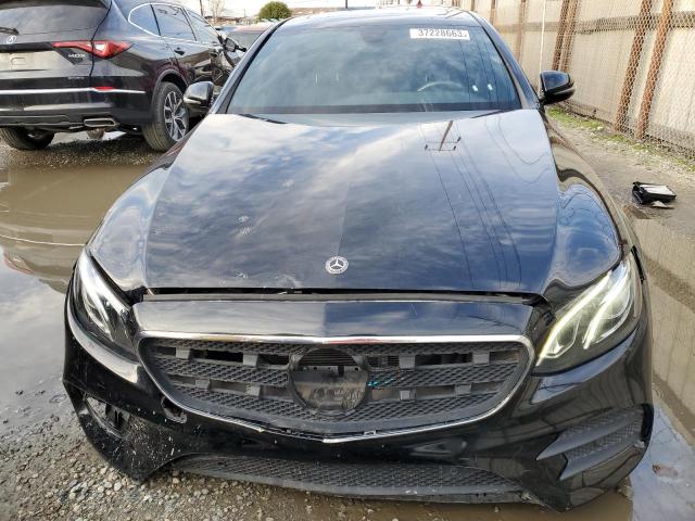 Photo 5 from auction – 2018 MERCEDES-BENZ E 300 with VIN WDDZF4JBXJA347057