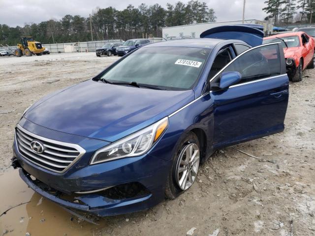 HYUNDAI SONATA SE 2017 with VIN 5NPE24AF8HH462928 - Photo from auction