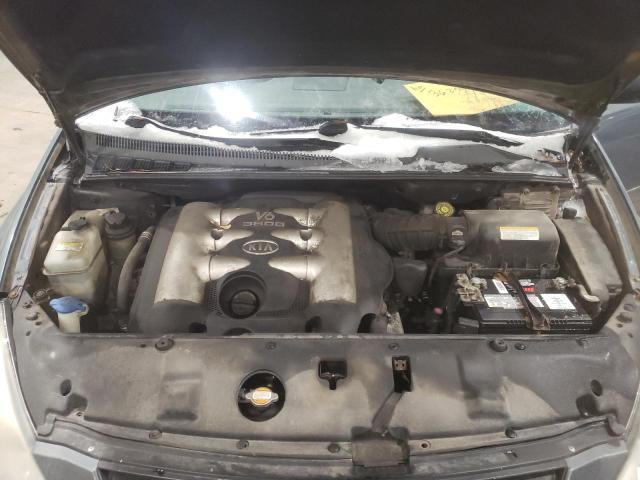 Photo 12 from auction – 2006 KIA SEDONA EX with VIN KNDMB233166082758