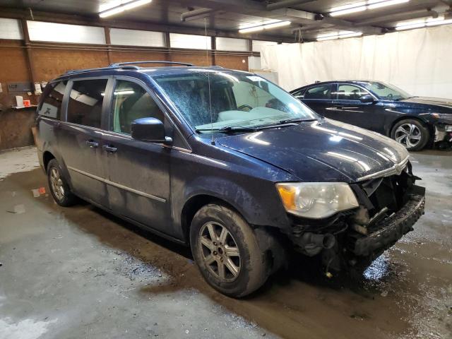 Photo 4 from auction – 2010 CHRYSLER TOWN & COU with VIN 2A4RR5D18AR150081