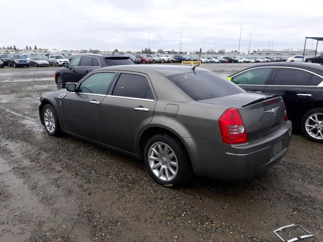 Photo 2 from auction – 2010 CHRYSLER 300 TOURIN with VIN 2C3CA4CD8AH105015