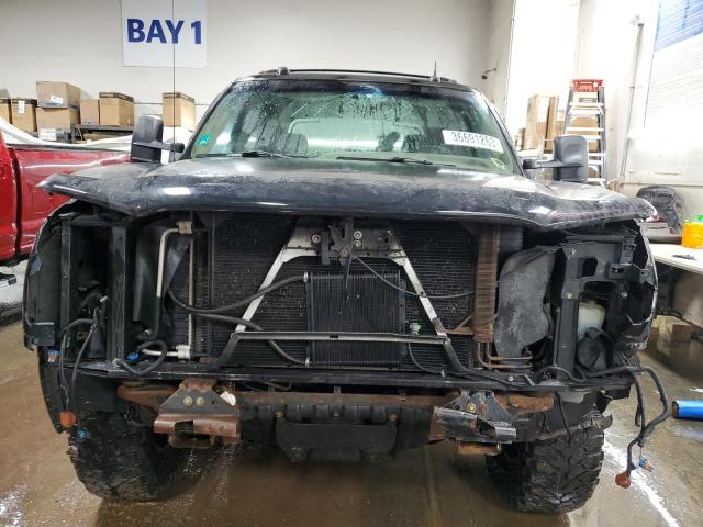 Photo 5 from auction – 2004 CHEVROLET AVALANCHE with VIN 3GNEK12T84G130453