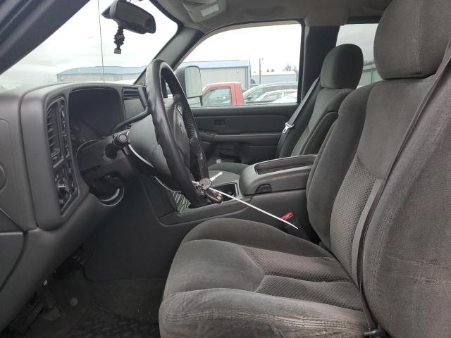 Photo 7 from auction – 2004 CHEVROLET SILVERADO with VIN 2GCEK19T141210670