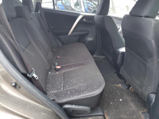 Photo 10 from auction – 2015 TOYOTA RAV4 XLE with VIN JTMRFREV1FD108997
