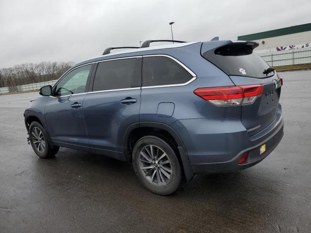 Photo 2 from auction – 2018 TOYOTA HIGHLANDER with VIN 5TDJZRFH5JS857182