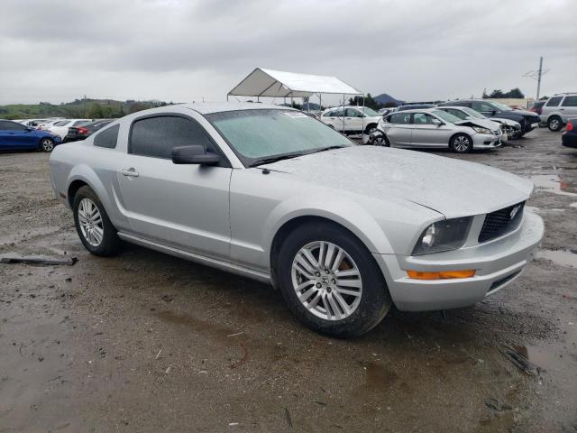 Photo 4 from auction – 2008 FORD MUSTANG with VIN 1ZVHT80N585158933