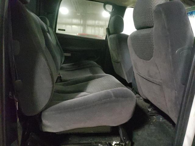 Photo 10 from auction – 2002 CHEVROLET AVALANCHE with VIN 3GNEK13T32G211081