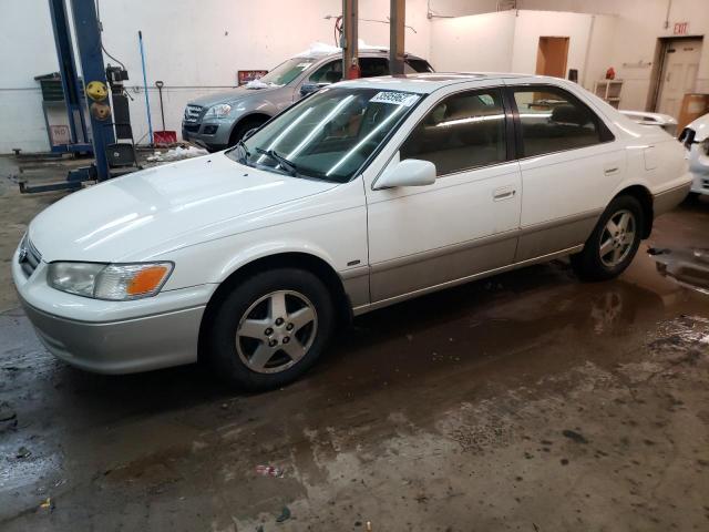 TOYOTA CAMRY 2001 with VIN JT2BG22KX10553831 - Photo from auction