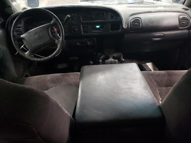 Photo 8 from auction – 2000 DODGE RAM 2500 with VIN 3B7KF2362YG106380