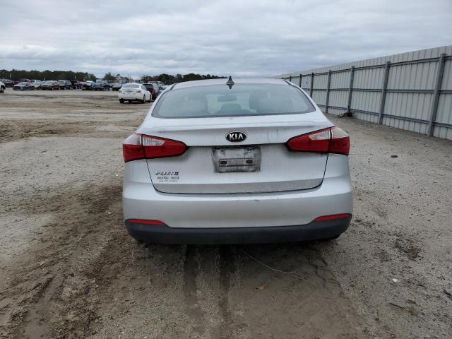 Photo 6 from auction – 2016 KIA FORTE LX with VIN KNAFK4A67G5506482