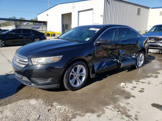 FORD TAURUS SE 2015 with VIN 1FAHP2D8XFG173010 - Photo from auction