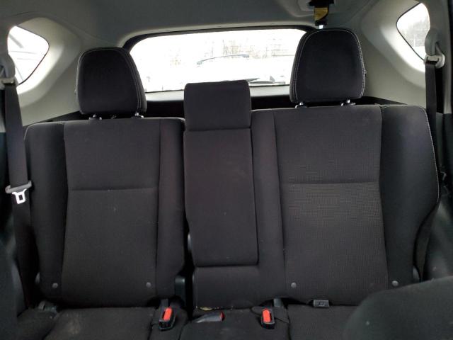 Photo 10 from auction – 2017 TOYOTA RAV4 XLE with VIN JTMRFREV0HD202937