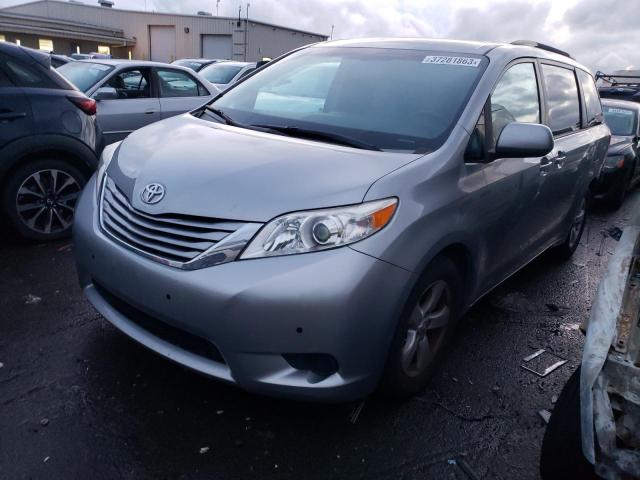 Photo 1 from auction – 2015 TOYOTA SIENNA LE with VIN 5TDKK3DC7FS563920