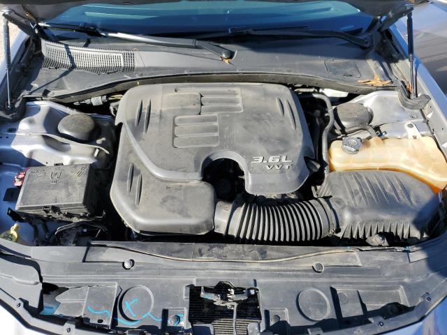 Photo 11 from auction – 2015 CHRYSLER 300 LIMITE with VIN 2C3CCAAGXFH796481