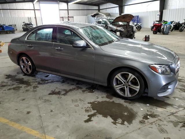 Photo 4 from auction – 2018 MERCEDES-BENZ E 300 with VIN WDDZF4JB9JA405594
